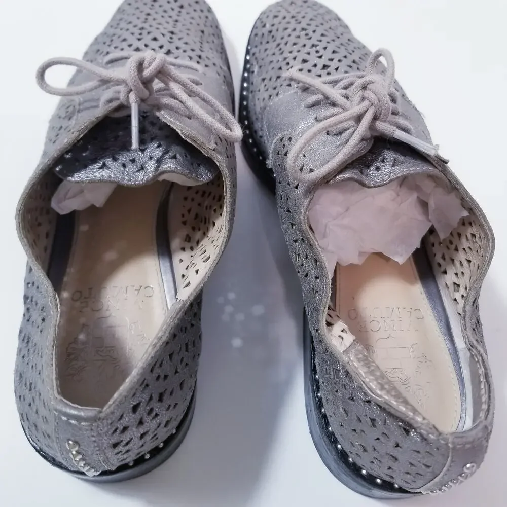 Vince Camuto Lesta Silver Metallic Studded Oxford Flats Lace Up Laser Cut